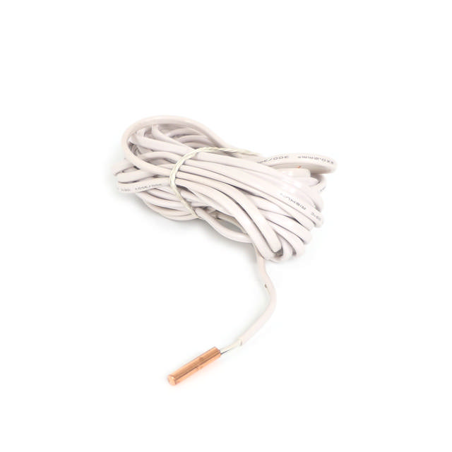 Sensor with metal housing, 5m white cable